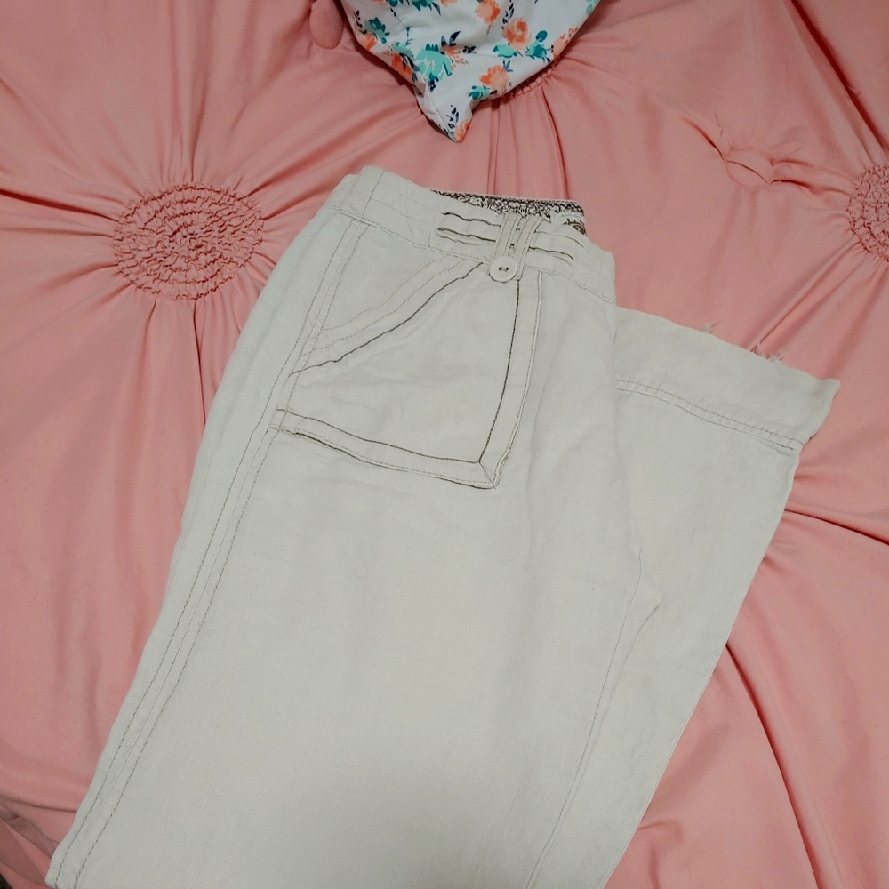 BKE women's khaki colored pants
